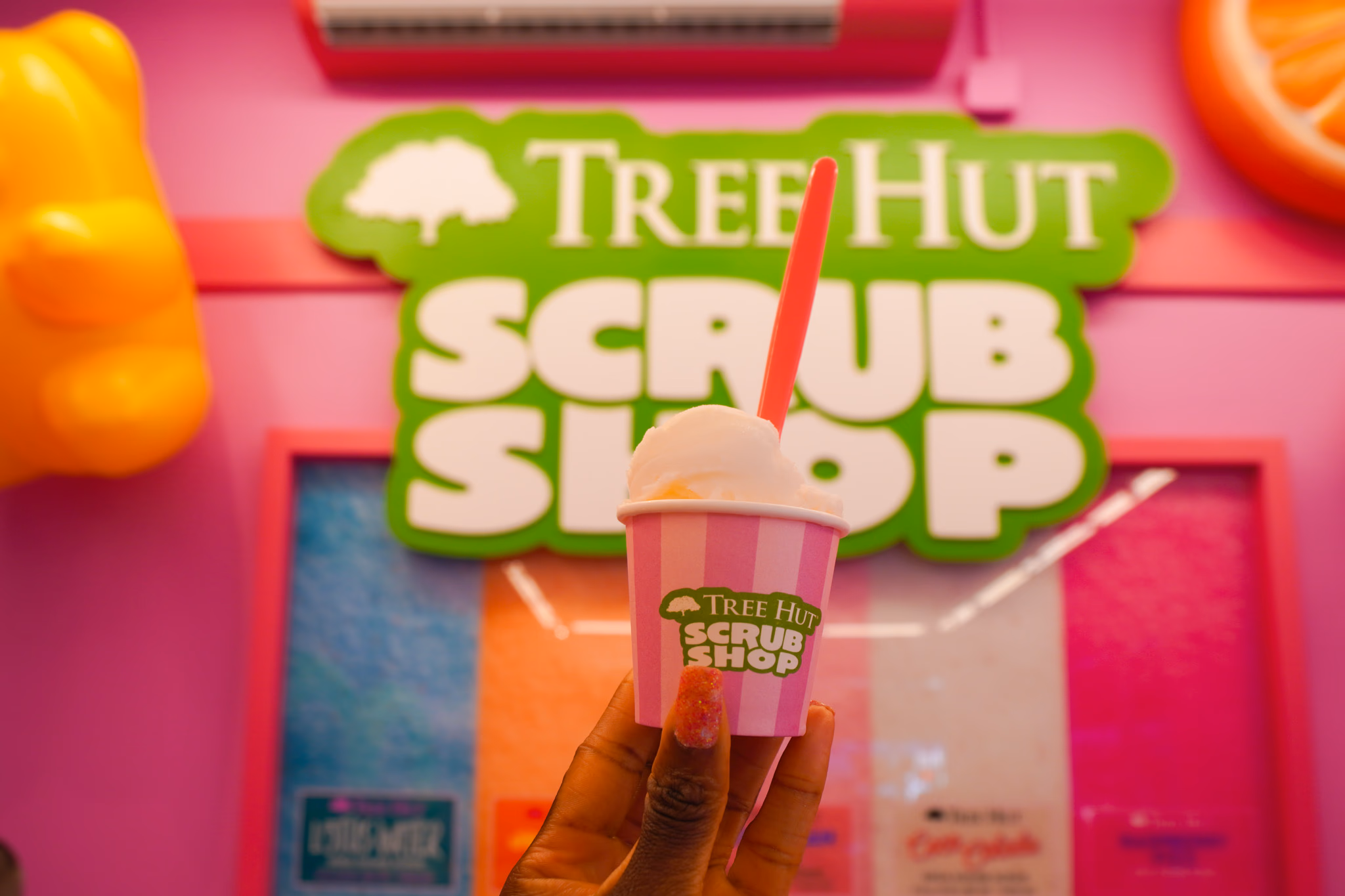 Tree Hut x Pop Up Mob pop up